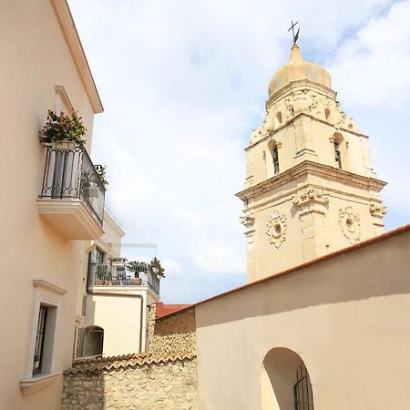 Al Castello Relais Bed & Breakfast Vieste Exterior photo